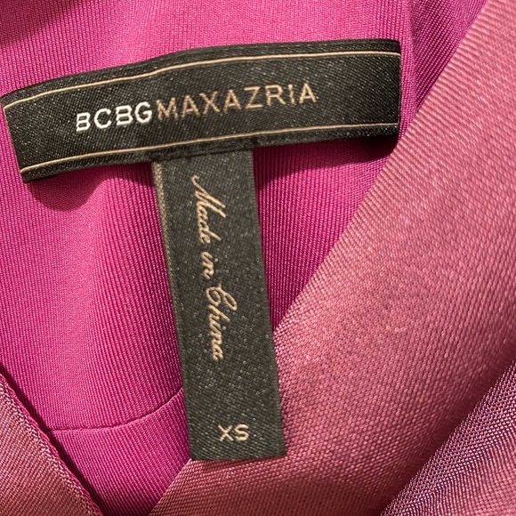 BCBGMaxAzria Long Sleeve Plunge Gown - Picture 4 of 7